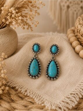 Western Glam Turquoise Drop Earrings • Vintage-Inspired Statement Earrings